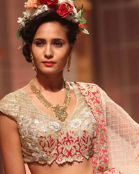 India Bridal Fashion Week Day 2013