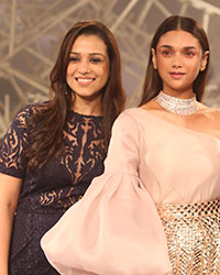 Aditi Rao Hydari with designer duo Pankaj and Nidhi