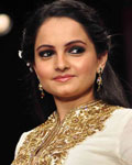 Giaa Manek