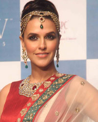 Neha Dhupia