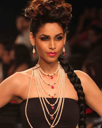 India International Jewellery Week 2013