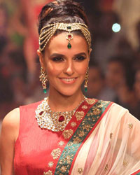 Neha Dhupia