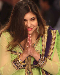 Alka Yagnik