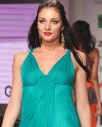 India Resortwear Fashion Week 2013