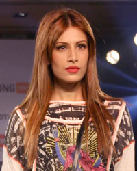 Jabong Online Fashion Week