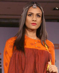 Jabong Online Fashion Week