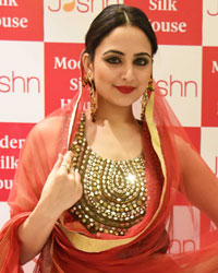 Zoya Afroz