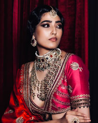 Bursa collection by Fashion Designer JJ Valaya at First-ever digital India Couture Week 2020