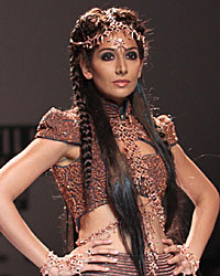 Kanika Saluja Show at WIFW SS 2015