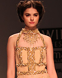 Kanika Saluja Show at WIFW SS 2015