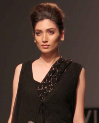 Kavita Bhartia Show at WIFW SS 2015