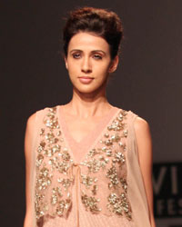 Kavita Bhartia Show at WIFW SS 2015