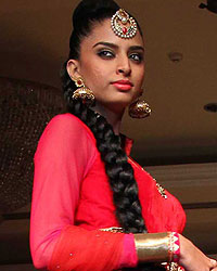 Khwaab Bridal Couture 2013 by designers Kavita and Meenu