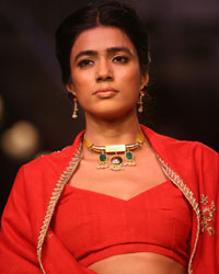 Krishna and Soumitra Show at LFW 2015