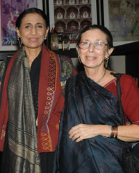 Anju Modi (Designer), Utsav Dholakia, Anjana Somani with Judi Frater