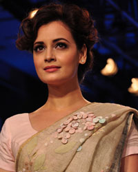 Dia Mirza