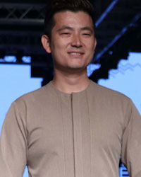 Meiyang Chang