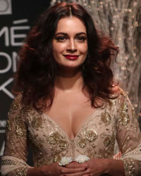 Dia Mirza