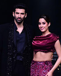 Aditya Roy Kapur and Jhanvi Kapoor