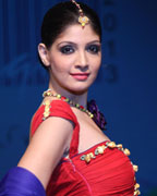 Annual fashion, textiles and jewellery show by Le Mark Institute of Art