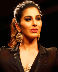 Sophie Choudry