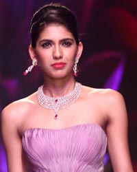 Mahabir Jewellers and KIK Jewels Show at IIJW 2014