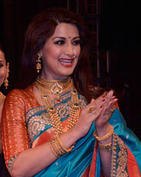 Shaina NC and Sonali Bendre