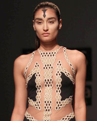 Malini Ramani Show at WIFW SS 2015