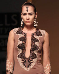 Malini Ramani Show at WIFW SS 2015