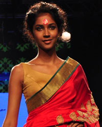 Mandira Bedi Show at Myntra Fashion Weekend 2014