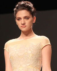 Manish Gupta Show at WIFW SS 2015