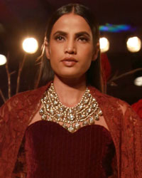 Manish Malhotra Show at Amazon India Fashion Week 2015