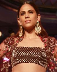 Manish Malhotra Show at AIFW 2015