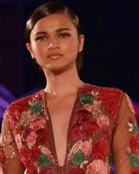 Manish Malhotra Show at Amazon India Fashion Week 2015