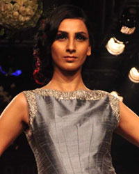 Manish Malhotra Show at LFW 2014