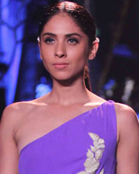 Manish Malhotra Show at LFW 2015