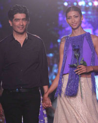 Manish Malhotra Show at LFW 2015