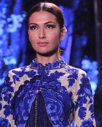 Manish Malhotra Show at LFW 2015