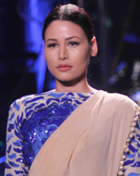 Manish Malhotra Show at LFW 2015