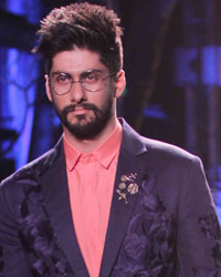 Manish Malhotra Show at LFW 2015