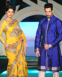 Prem Sharma of Rudraksh Tradecom Pvt. Ltd. presented Rohit Verma's fashion show in synergy with Marigold Watches