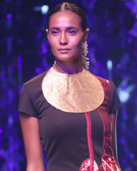 Masaba Show at WIFW SS 2015