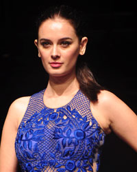 Evelyn Sharma