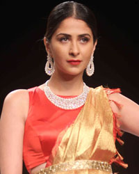 Moni Agarwal Show at India International Jewellery Week 2015