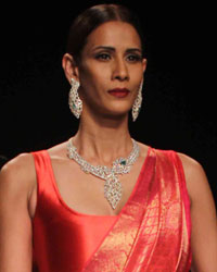 Moni Agarwal Show at India International Jewellery Week 2015