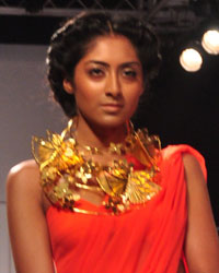 Mrinalini Chandra, Anushree Reddy and and Sougat Paul Show at LFW 2014