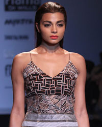 Nachiket Barve Show at WIFW SS 2015