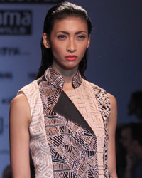 Nachiket Barve Show at Wills India Fashion Week Spring Summer 2015