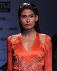 Nachiket Barve Show at WIFW SS 2015