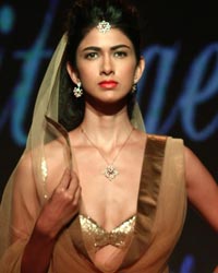 Nazraana Show by Rio Tinto at IIJW 2014